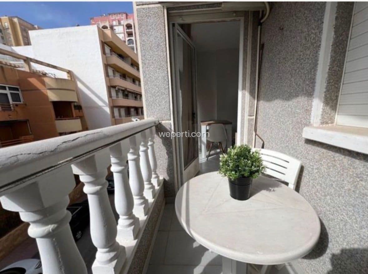 Apartamento con en alquiler